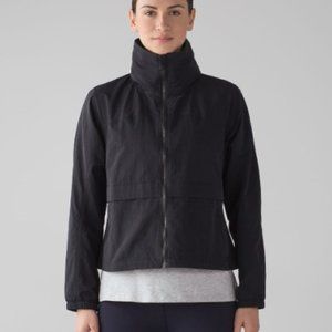 Lululemon black cropped effortless jacket